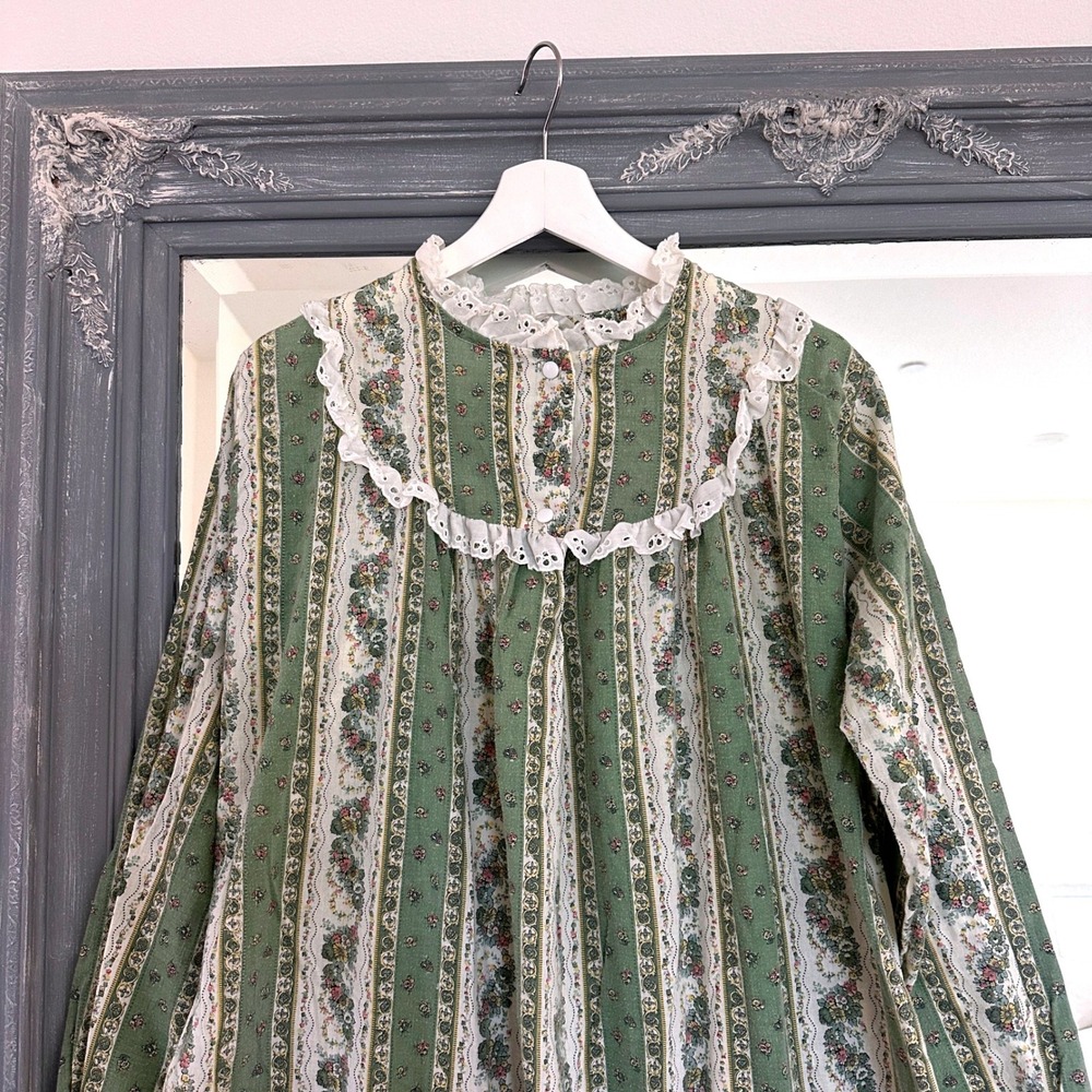 Vintage 70s Lane Bryant Cottagecore Granny Night Gown Country Lace Trim Ruffle L - Picture 2 of 7